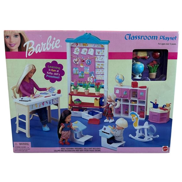 Barbie Mattel 2002 Classroom Playset Toys Interactive Doll Furniture NIB NEW - Picture 1 of 10